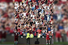 Sukses Tekuk Arsenal di Carabao Cup, Ternyata West Ham Punya Hooligan Paling Ditakuti di Inggris