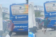 Heboh, Dua Orang Pemuda Jambret Tas Milik Sopir Mobil Bak di Kawasan Tanjung Priok