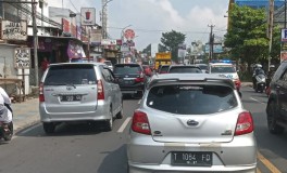 Pantauan Arus Balik Cimahi-Sukabumi via Travel, Waktu Tempuh Sekitar 3 Jam