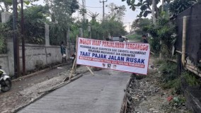 Paska Di-Cor Warga, Kepala UPTD PU Kabupaten Sukabumi: Jalan Caringin-Cidahu Diperbaiki Tahun ini Juga