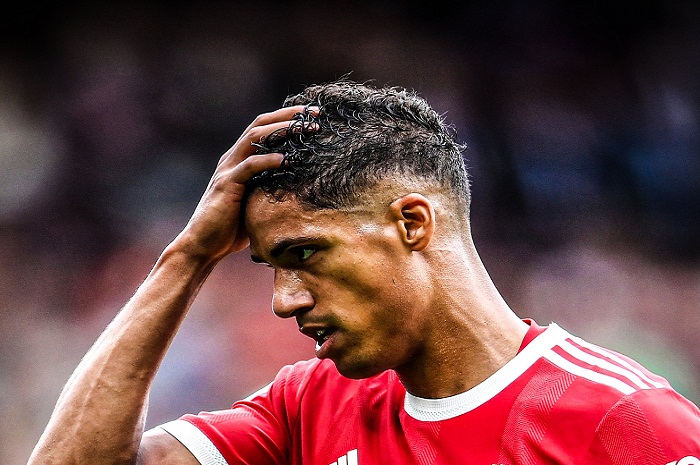 Jadi Incaran Muenchen, Kiprah Raphael Varane di Old Trafford Berakhir?