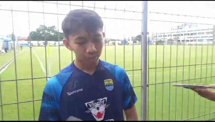 Dapat perlakuan Positif dari Seniornya, Pemain Muda Persib ini Optimis bisa gabung Tim Utama