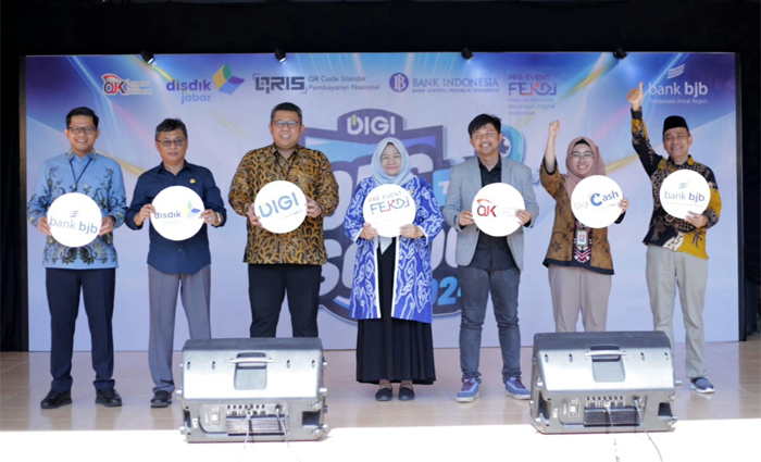 Dorong Cashless Society, Bjb DIGI Goes to School Hadir di SMK Negeri 1 Cirebon