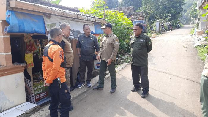 Dampak Serbuan Monyet Ekor Panjang ke Pemukiman Warga, BKSDA Kunjungi Kampung Kubang Sukabumi